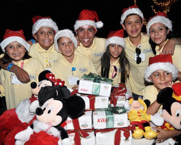 ColombiaExt's tweet image. Porqué existe Sueños sin fronteras?
Porque no es fácil pasar por alto la realidad de niños...54b9ef33a7dbe.mailerlite.com/l4z6y9