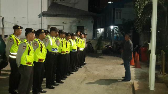 01:19 Apel personel <a href="/PolsektroTabang/">Polsek Tanah Abang</a> dlm rangka Ops Cipta antisipasi premanisme, begal motor &amp; kejahatan jalanan