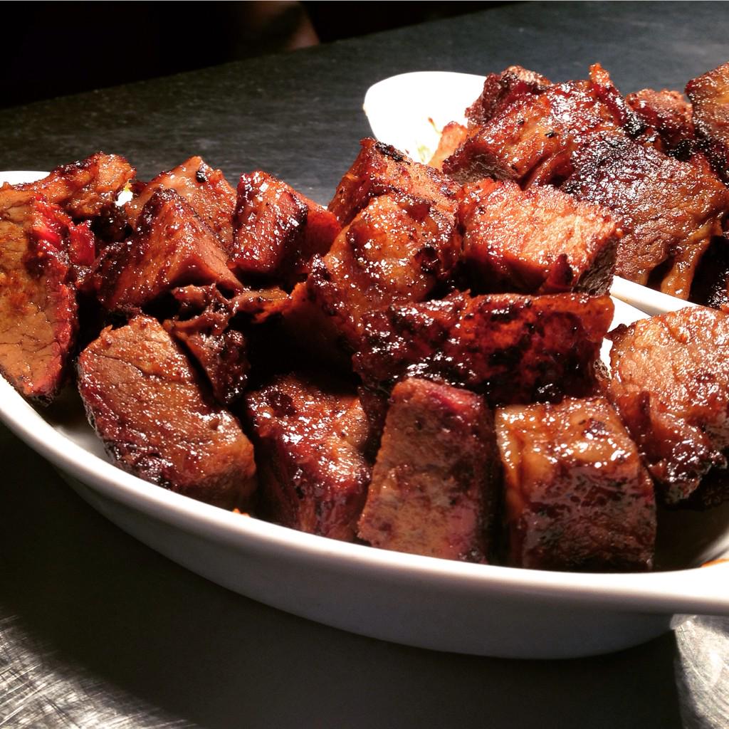 deadendbbq's tweet photo. Burnt Ends. The Holy Grail. #meatheaven #debbq #holybrisket #brisketburntends http://t.co/haSU6hdhV6