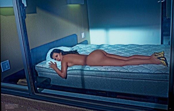 KimKardashian's tweet photo. Nothing butt Prada http://t.co/deNXx0UNc1