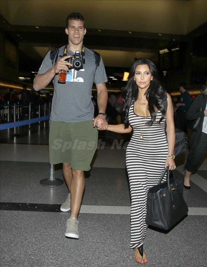 Happy 30th Birthday today\s über-cool celebrity w/an über-cool camera: NBA star & former stunt hubby KRIS HUMPHRIES 