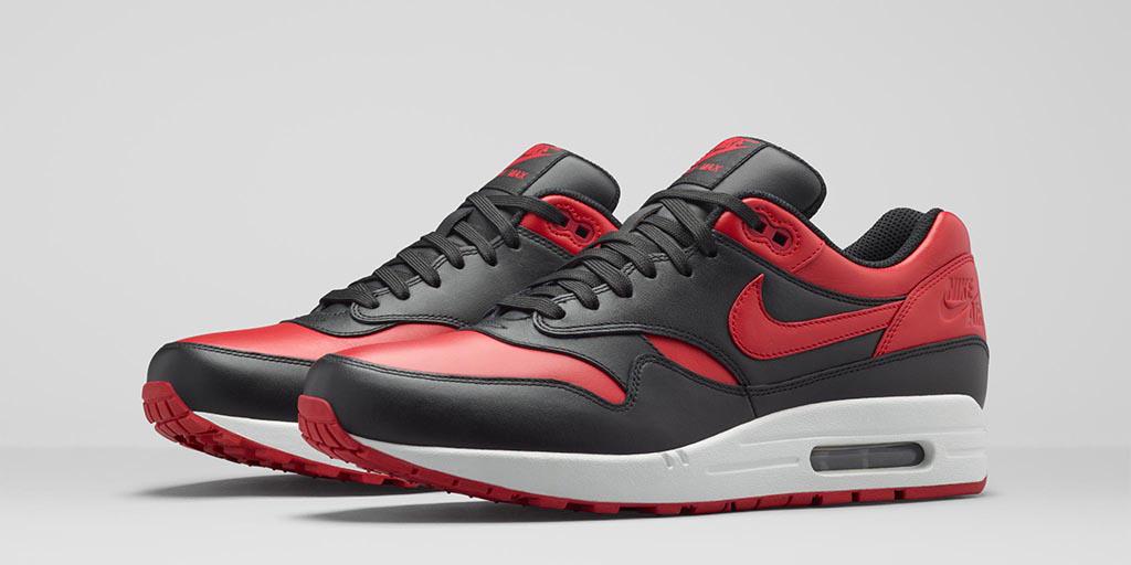 nikestore's tweet photo. The Ones you love. The @nikesportswear Air Max 1 Premium arrives Monday, 2.9. Details: http://t.co/MPs3oPmumo http://t.co/cArw6IW0B5