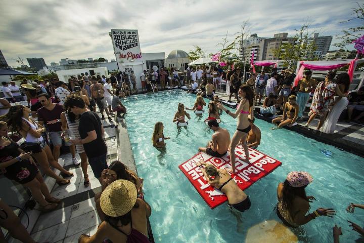 Red Bull tweet media