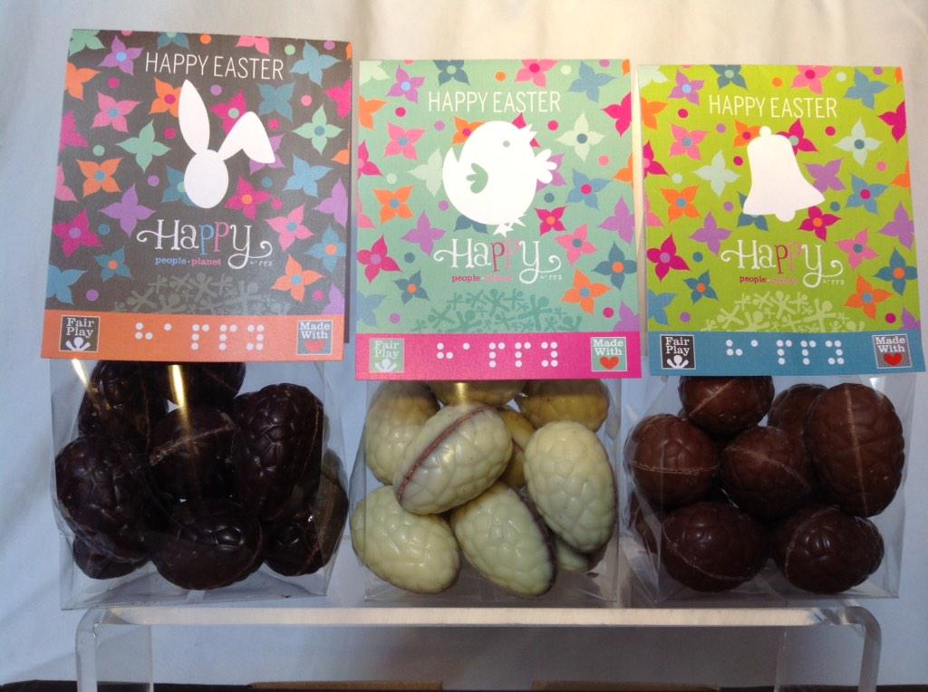 PrinceMathilde's tweet photo. Onze biologisch chocolade eitjes met hazelnoot praline vulling. http://t.co/Gki28PZTrp