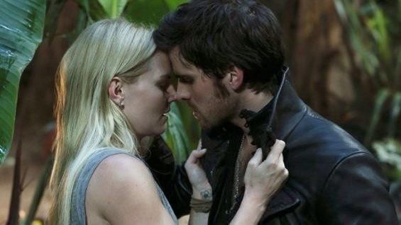 Damonmyman's tweet photo. just bc I miss these two SO FREAKING much,and after all this time I still can't handle it...😍😍😍 #IsItMarchAlready http://t.co/D6jX6RP9oZ