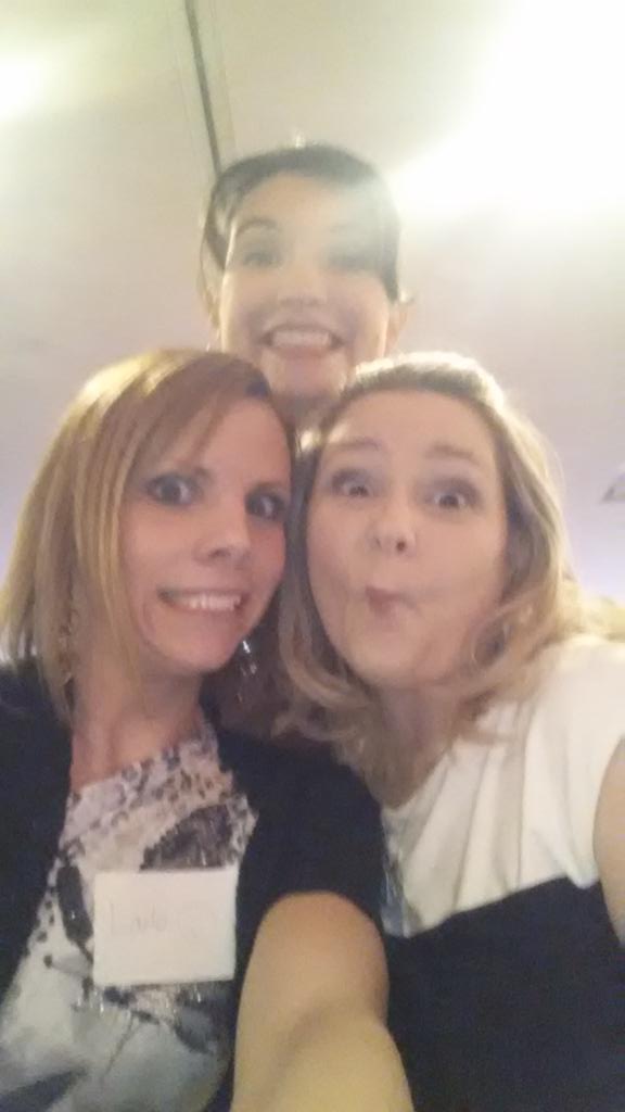 jtlt89's tweet photo. #CORENIGHT @SIWCENTER http://t.co/ftU51vZIrN