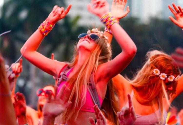 VryAwesomeRadio's tweet image. A brand new episode of #VeryAwesomeRadio airs tomorrow night!  #EDM @DJdoubletake @DoubletakeJesse @uglypaull #VAR71🎵