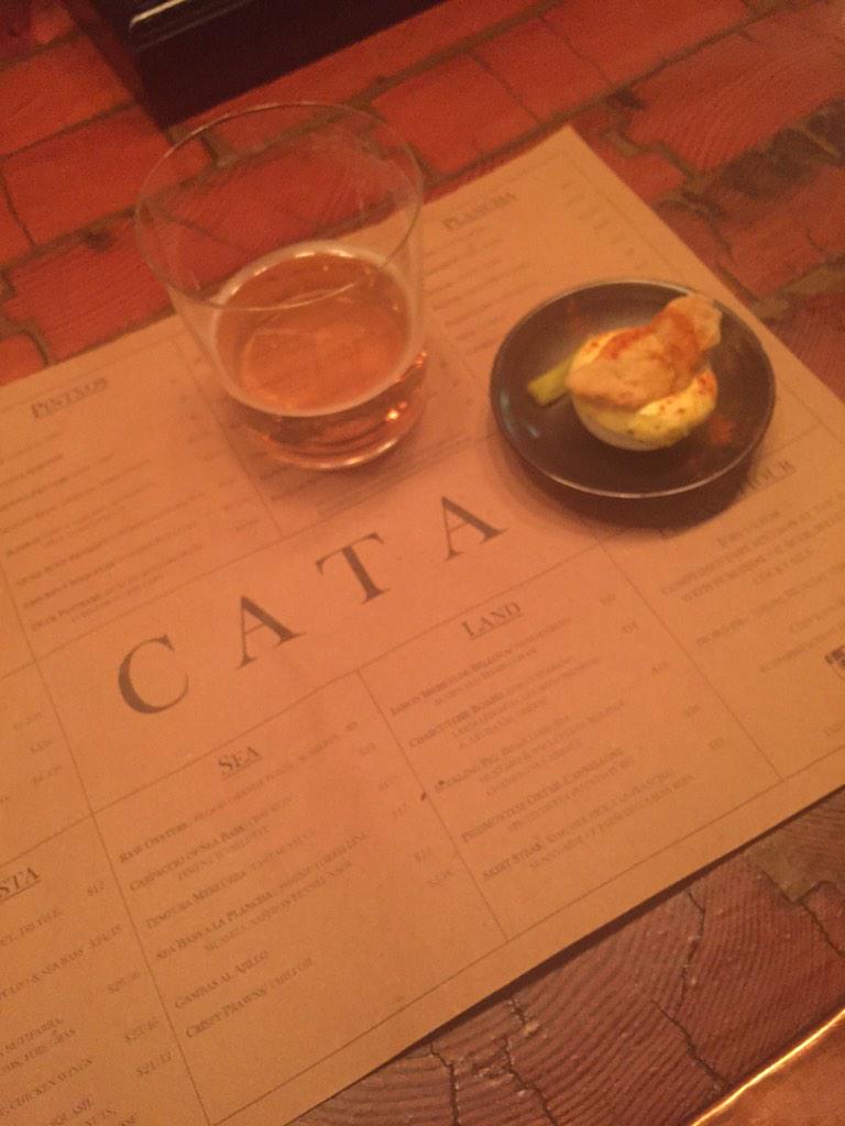 SelectDeLaVina's tweet photo. Only place in #nyc that understands the tapas concept. Free pincho with beer @Catarestaurant. Real wines too! http://t.co/lkHA6KOPNm