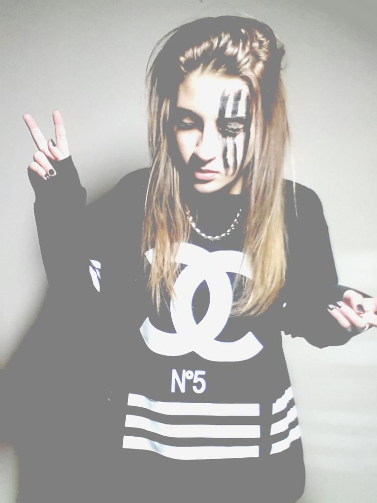LAILUMINARI's tweet photo. ¿Fav? http://t.co/T3nlVZMo0h