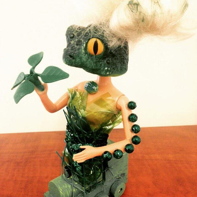 librarianbrie's tweet image. Prepping for March break programs. Check out my #toyhack.