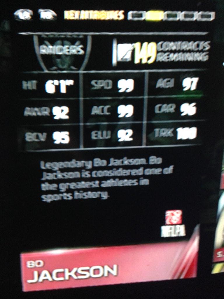 MutMaster100's tweet image. Giving away bo at 100 followers retweet and follow to be entered