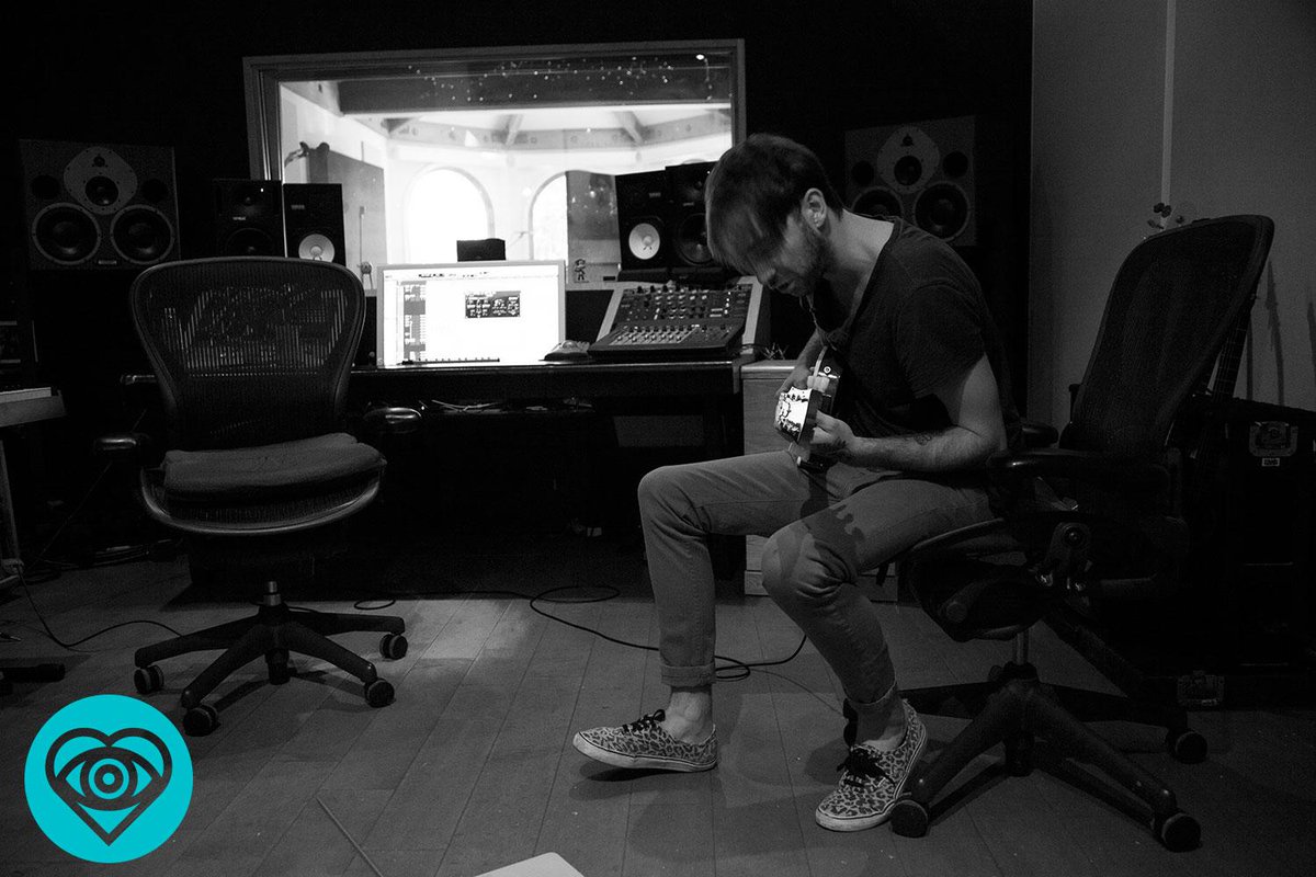 AllTimeLow's tweet photo. It's @AlexAllTimeLow during a #FutureHearts recording session! http://t.co/x3WuECxaRv http://t.co/VxrNAv9cMY
