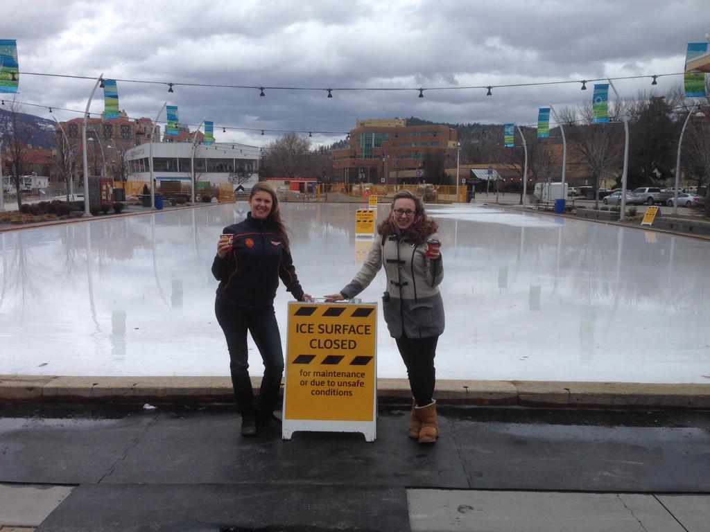 JackieGroat's tweet photo. @mssscross Senior School skating afternoon!! Thankful for the Hot Chocolate and Donuts!! #ahpschat http://t.co/9pcxxh2lo9