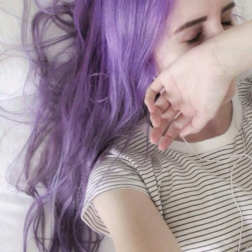 NuTikaStyle's tweet photo. It's hard work looking so fab! Time for a nap yet? #nutikastyle #hairenvy #sleepy http://t.co/JEpktd610j