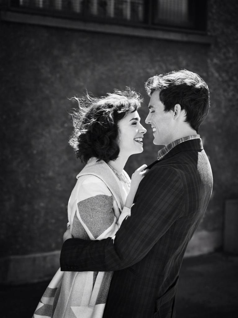 CollinsFrance_'s tweet photo. #PHOTO Nouvelles photos de Lily et Sam http://t.co/NiiIp27W1F