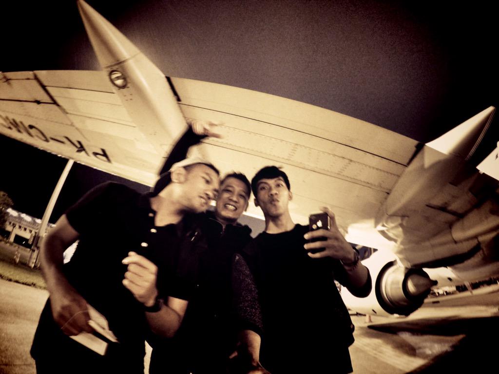 indobeatbox's tweet photo. Laporan yang abis dari Indonesia Timur! :) “@brightbeatbox: BrightBeat @sorong #beatbox #show http://t.co/xpqqRxhkED”