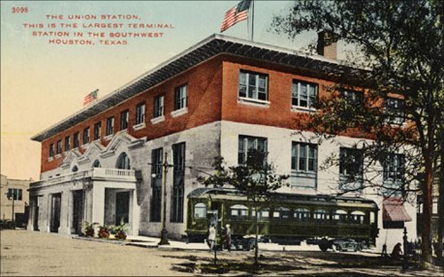 AstrosDaily's tweet photo. Union Station, Houston, 1911. Upper floors added later. #Astros #AstrosMMP http://t.co/zYVGnoA410