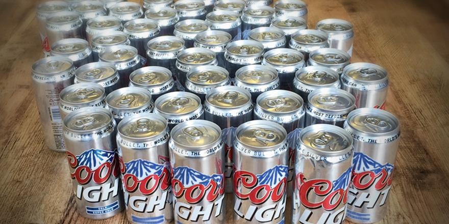 CoorsLight's tweet photo. #50Shades of Silver. http://t.co/1PTdbzrT6s