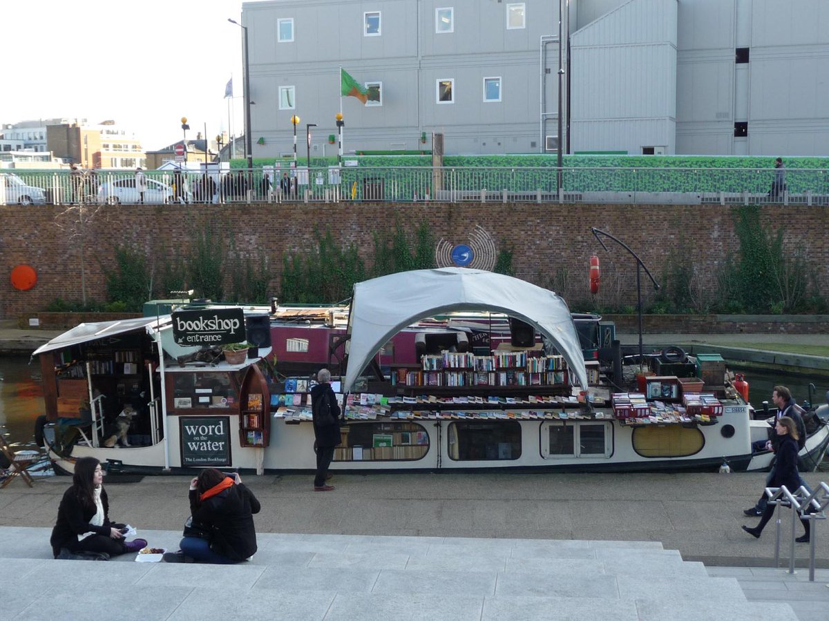 Cool shopMT @vivienboyes: Bitter wind blowing across #GranarySquare @wordonthewater and interesting books to browse.