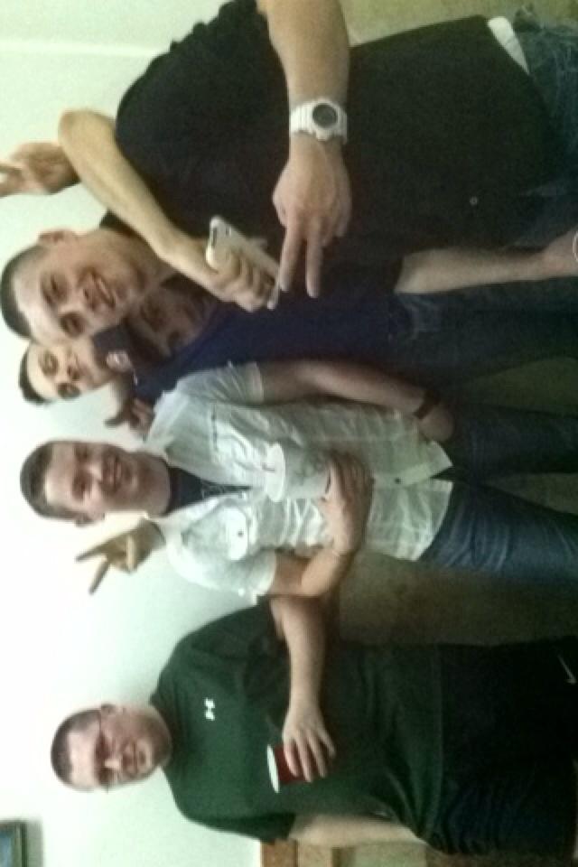 rickraws49's tweet photo. I met Kenny from "We're the Millers" tonight http://t.co/cv2cLKBJSq