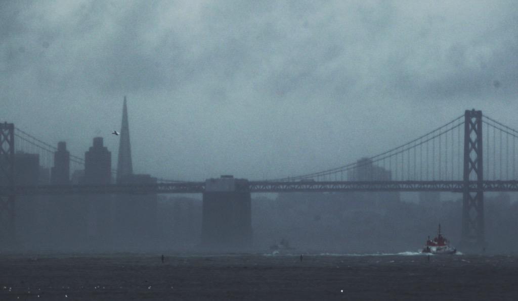 jachristian's tweet photo. Gloomy view of #SF shot from the Port of #Oakland #BayAreaStorm #hellawind http://t.co/mMu8PXYmXx