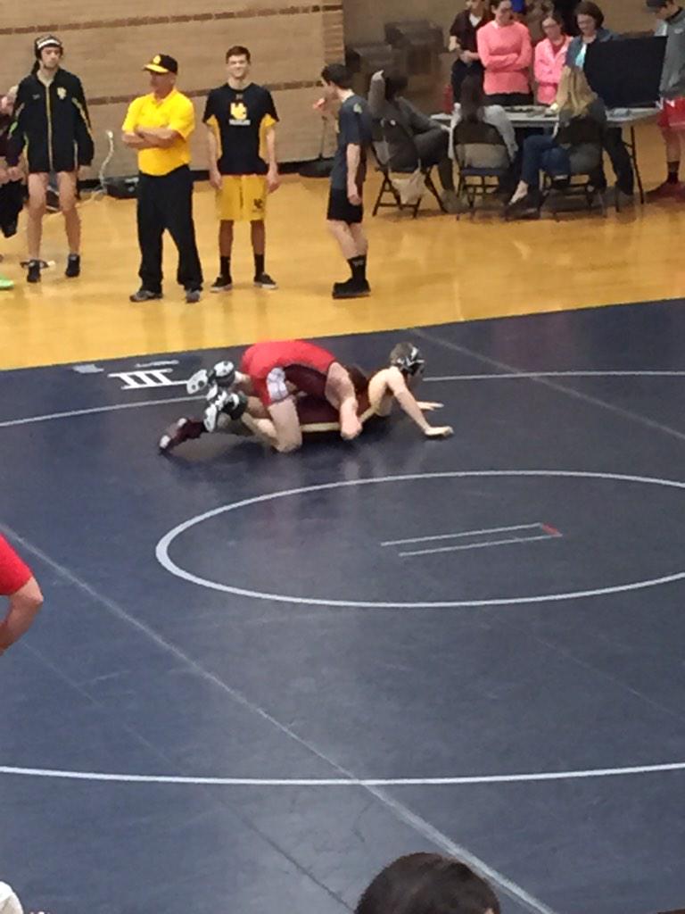 BRHSinfo's tweet photo. Weston take down Win 8 to 5!!!bearriverhighschool #divisionals #brhs2015 http://t.co/aeENEU5qot