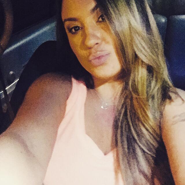 Highlights on FLEEK😂😂😂 kisses my loves just left my girls @ my hair salon💁 going out for dranks &amp; dinner💖😘☺️<a href="/tag/staytuned"class="tags"><span>#staytuned</span></a>