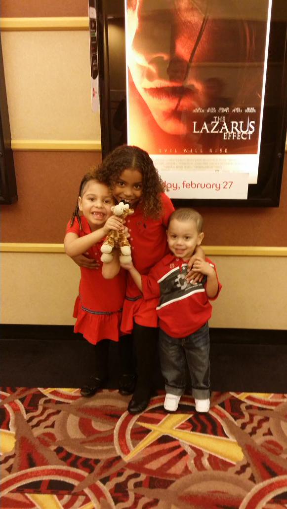 OrbisynMaterial's tweet photo. Just watched the new #spongebobmovie #GoRed #GoRedSelfie #WearRedDay #GoRedToday #LifeIsWhy #NationalWearRedDay http://t.co/jXld6XNsCo