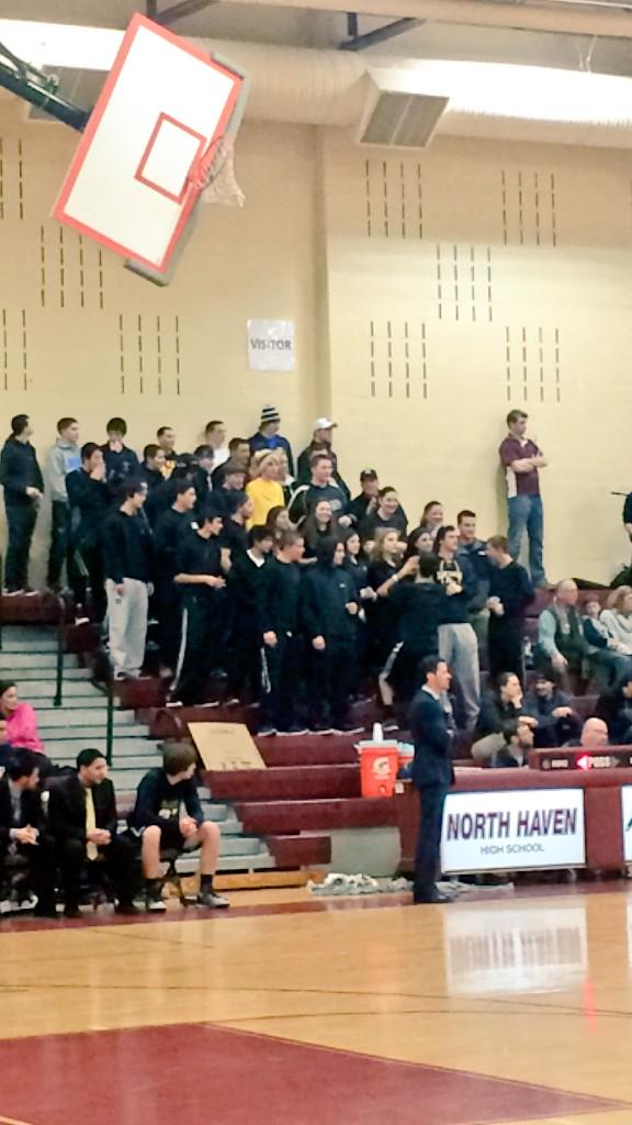 Adamm_perrotti's tweet photo. The #HiveInvasion was successful tonight! #OnTheRoad #OntoStates #PlayoffBound http://t.co/L1Z125vErM