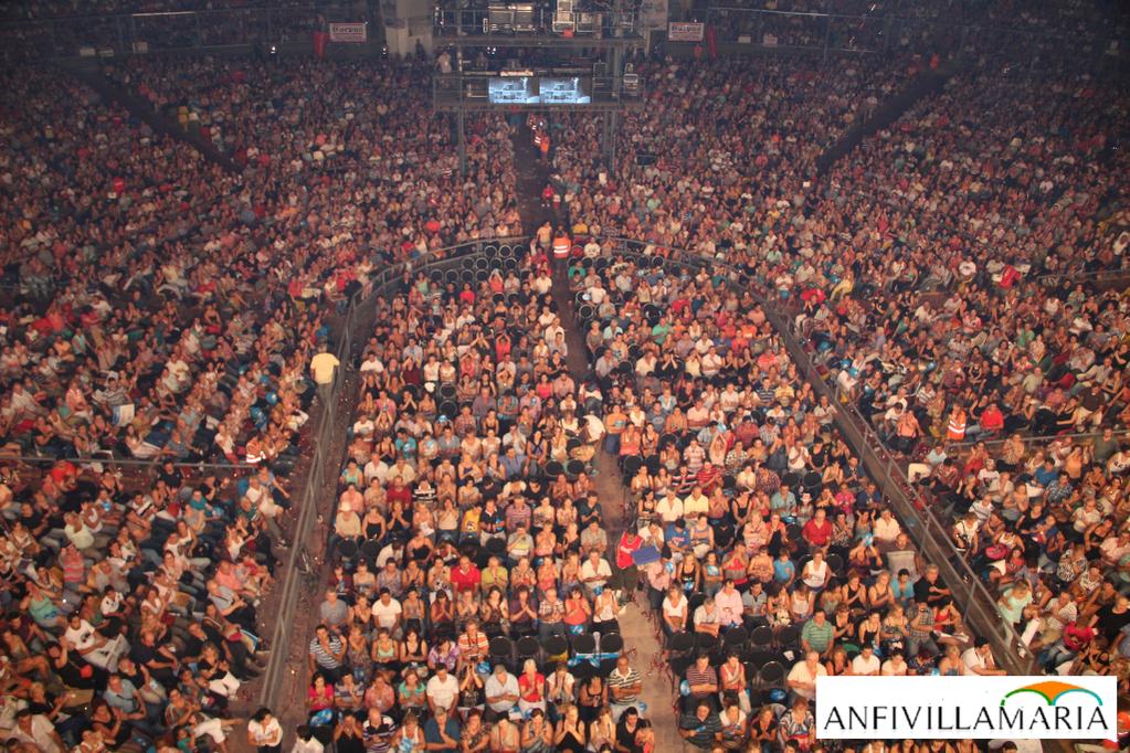 Axel (@axeloficial) on Twitter photo <a href="/AnfiVillaMaria/">AnfiteatroVillaMaría</a> totalmente agotado, gracias #VillaMariaFest2 en un rato arranca #AxelEnVillaMaria #EstoyFeliz <a href="/AnfiVillaMaria/">AnfiteatroVillaMaría</a> totalmente agotado, gracias #VillaMariaFest2 en un rato arranca #AxelEnVillaMaria #EstoyFeliz