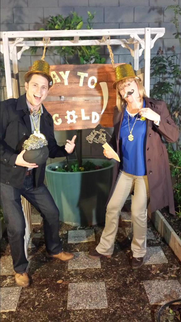 KrisCAlves's tweet image. Having fun at #waytogold launch party