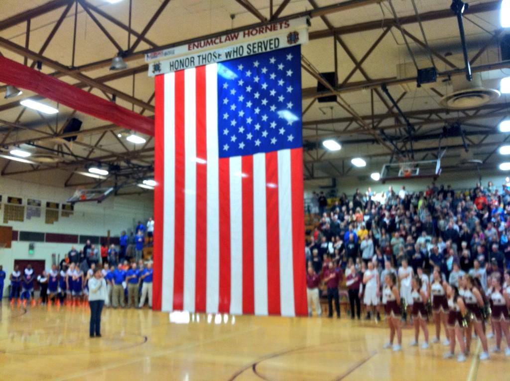 BigLo66's tweet photo. Really cool flag for #HighSchoolBasketball #NationalAnthem at #EnumclawHighSchool #USA #America http://t.co/nOHMkjxhpo