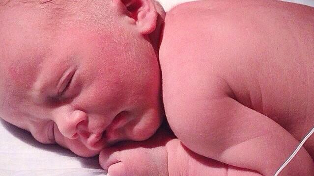 savy_savannah's tweet photo. everyone welcome our little miracle into the world. We love you so much already Tristan. http://t.co/wPUrgKQrMP