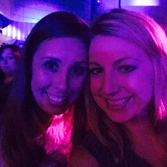PamelaRuby's tweet image. Let's do this!😍👍😁 @britneyspears Happy Birthday to my best friend Carolyn! #planethollywood #PieceOfMe