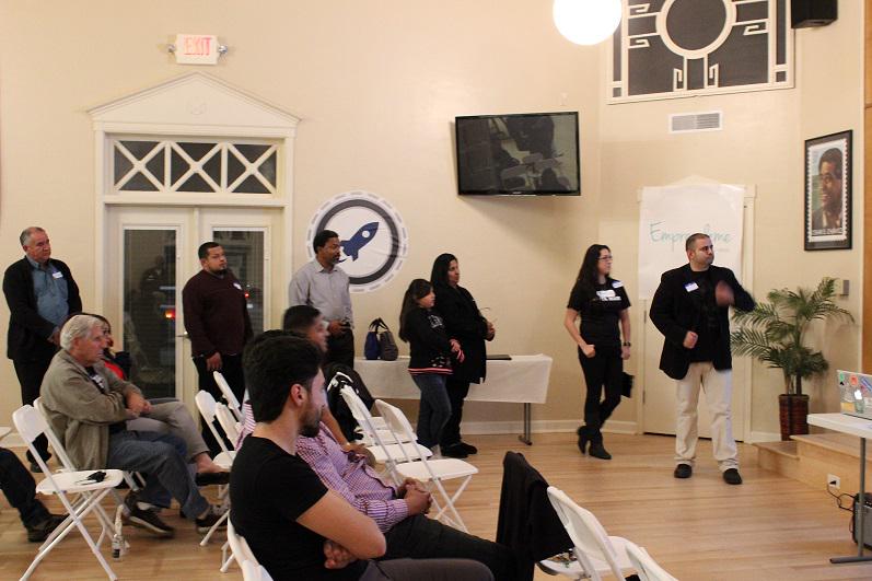 ReadTheSalt's tweet photo. Amazing night at #EmprendeSM Some really worthy business ideas shared. The startup event continues Saturday, Sunday. http://t.co/oZdyNIyomn