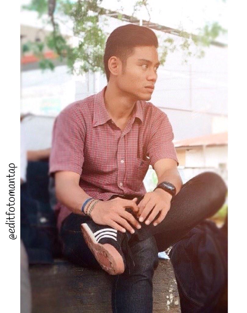 EditFotoMantap's tweet photo. Hasil our random daily editing for lucky follower @pratama_afdal :) maaf kalo kurang berkenan yaa hehe #lagibelajar http://t.co/OX9xBNeZWG
