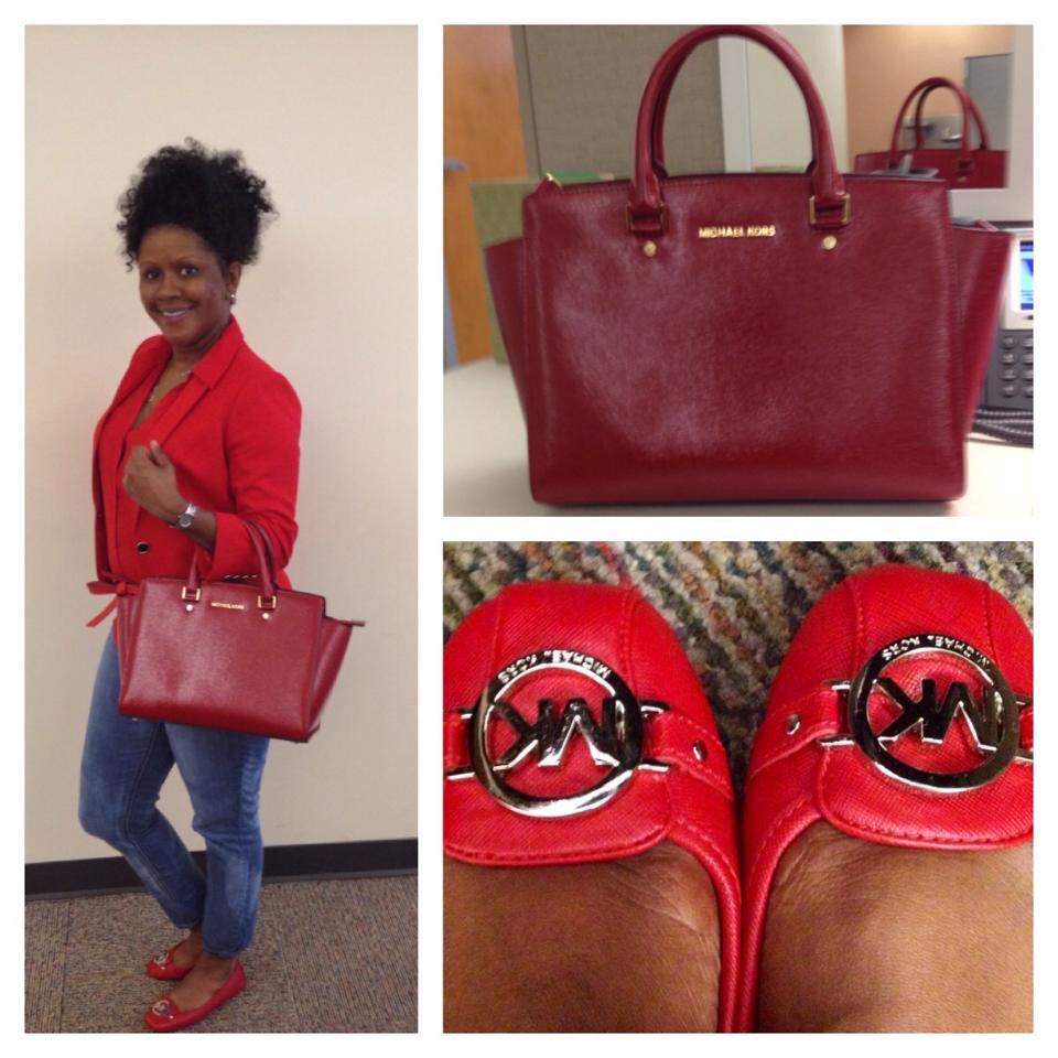 TampaDeltas1947's tweet photo. Yes! We went RED from head to toe! #DeltaGoesRed #DSTTA47 http://t.co/iwmvu7Lr3K