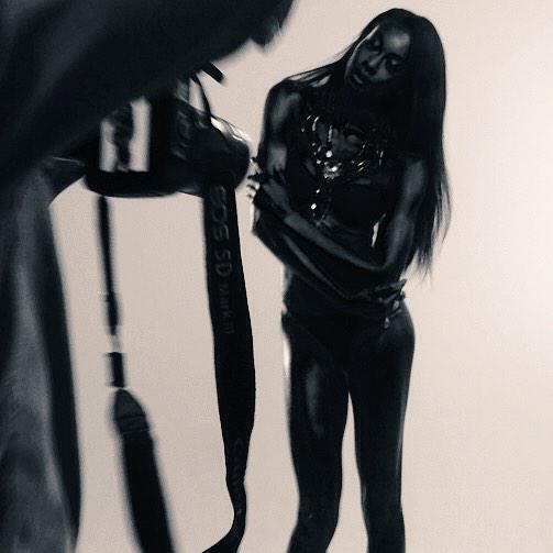 asiko_artist's tweet photo. Epic shoot with #ANTM alumni @Aminat20 #photograhy http://t.co/kbuaINHv5q