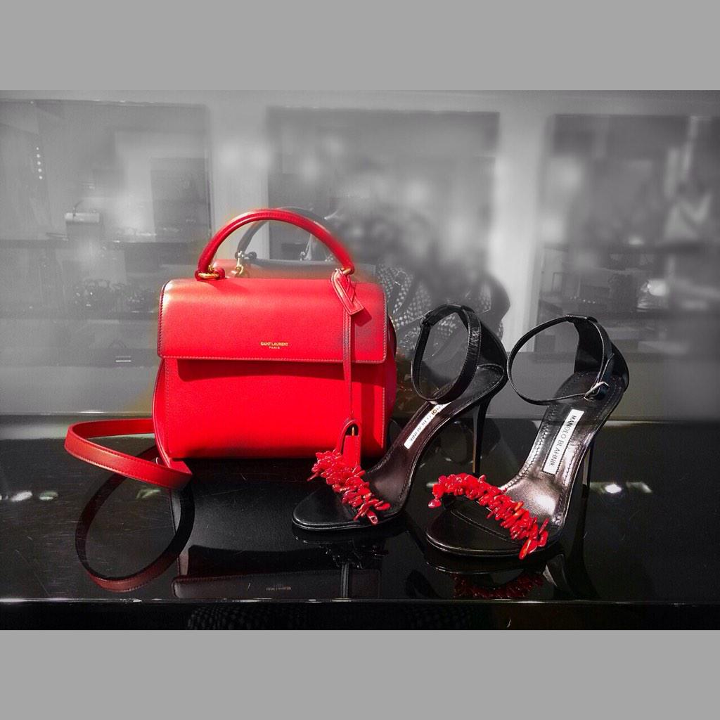 BaseBlu's tweet photo. What's new? 
Saint Laurent x Manolo Blahnik 
#RedPassion http://t.co/5F4qvQRQY2