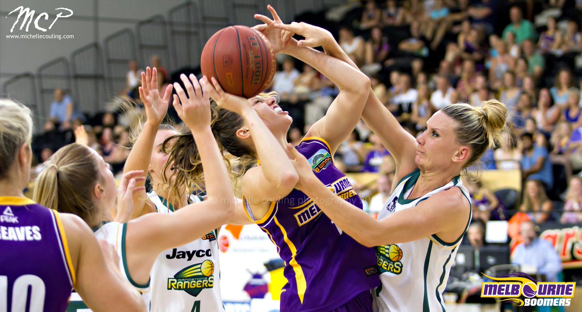 MCP_photos's tweet photo. It was tough, hard basketball today as the @MelbourneBoomer got the win over the @JaycoRangers 88-76 #WNBL #foulref http://t.co/Fy9SI9kOU3