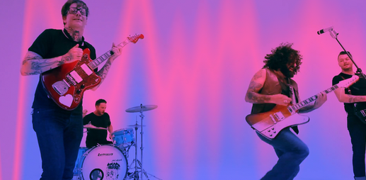 RevistaMarvin's tweet photo. Conoce a #TheBirthDefects, una combinación explosiva de guitarras veloces y cañeras: http://t.co/0d0fOmG27a http://t.co/jATxet2Bsa