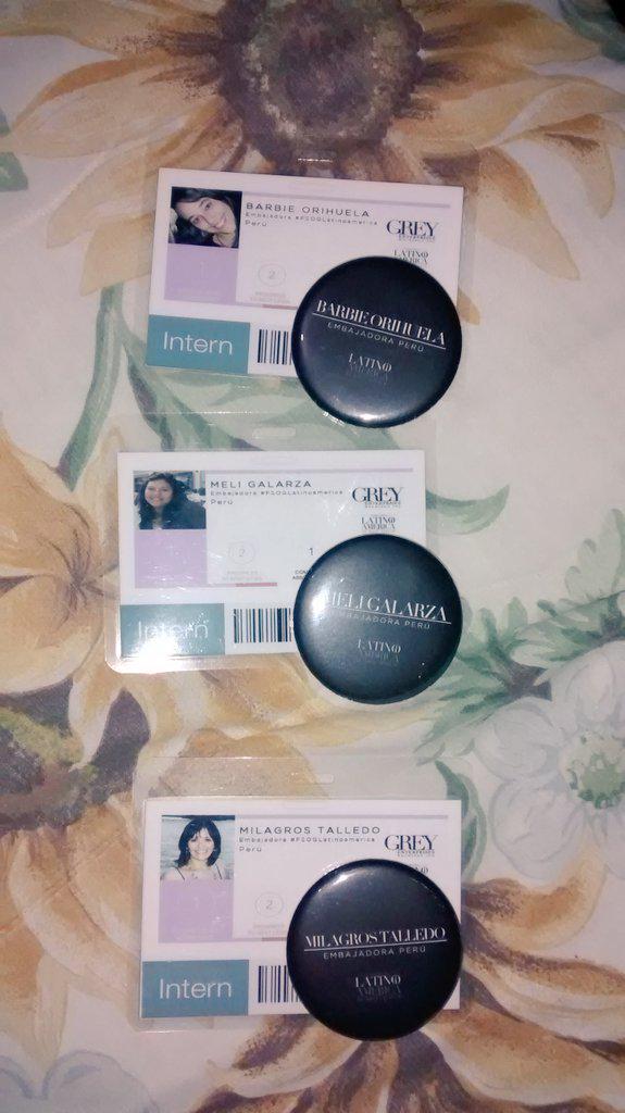 Sugei07's tweet photo. Embajadoras Peruanas LISTAS! #FSOGLatinoamerica @FSOG_Peru @Dordamas @OhCincuenta50 @50Sombraslatin @millieD77 👏🙌🎬👔 http://t.co/ObDHtl5j8B