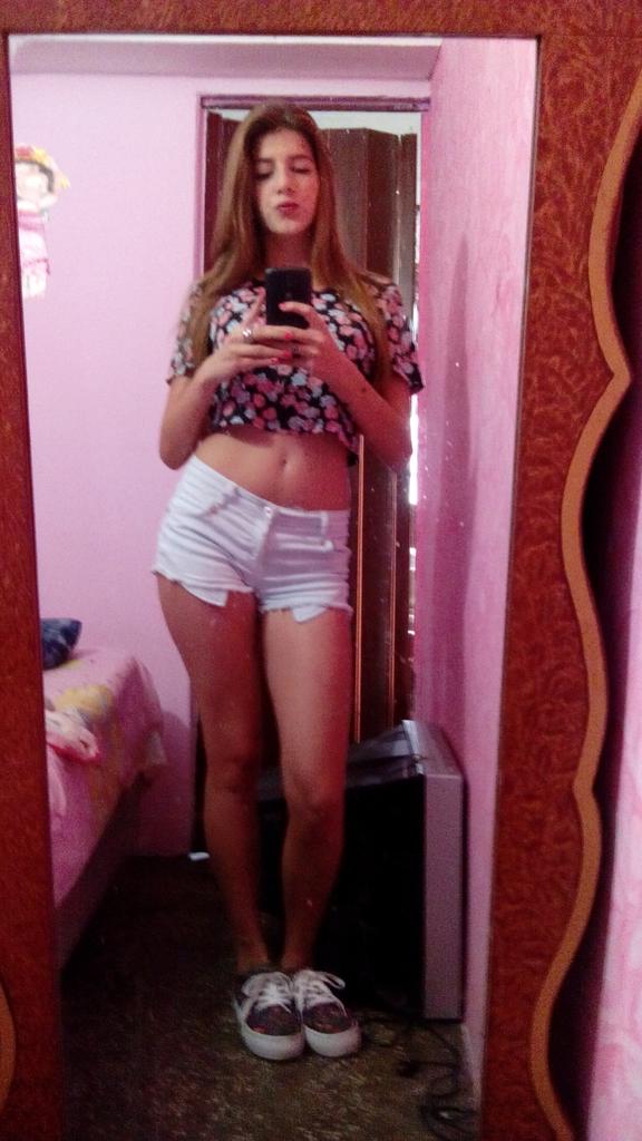 MaddeInChina's tweet photo. Agg al pin pues 52E6DCF3 http://t.co/8moTghqAZp