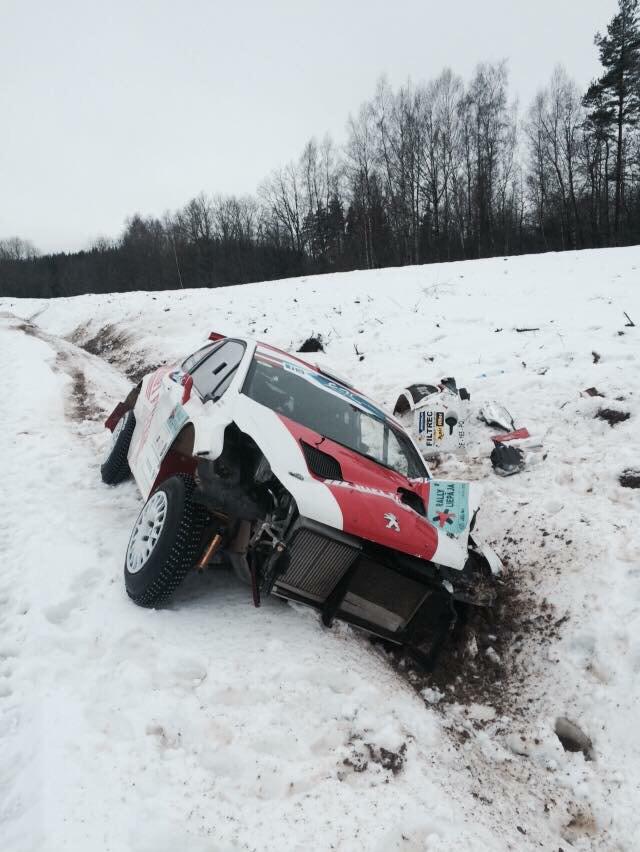 ERC: Rallye Liepaja 2015 [6-8 Febrero] - Página 2 B9PINSrIYAAyEam