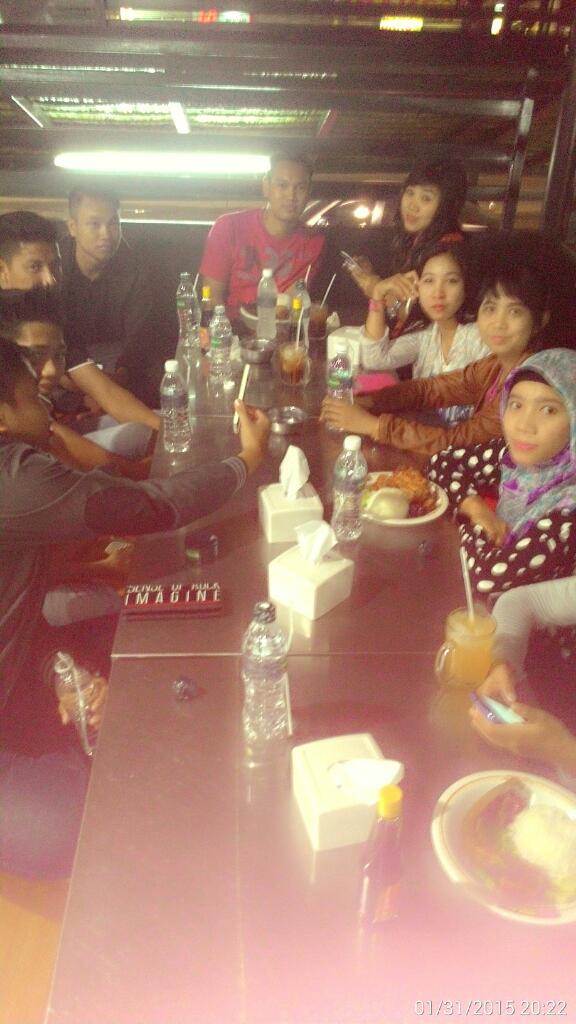 risnasputry tweet picture