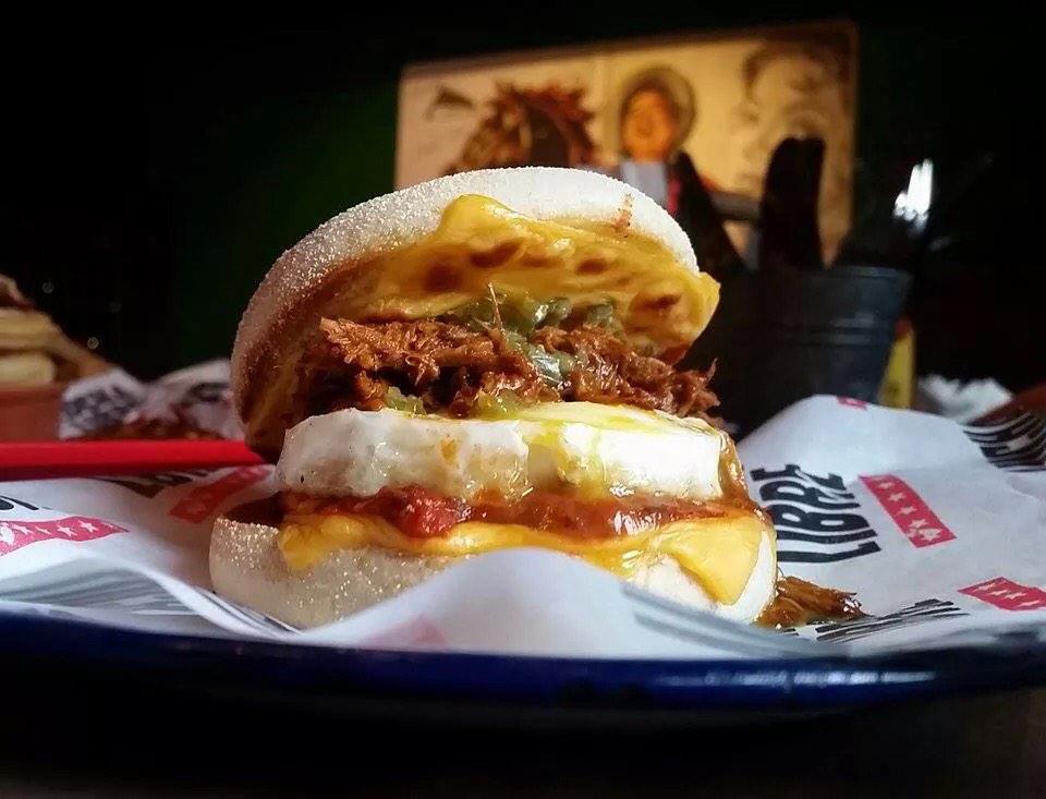 luchaliverpool's tweet photo. Enough motivation for you to get out for breakfast today!? #MxMuffin #Liverpool #brunch http://t.co/jUzPgCd4Yq