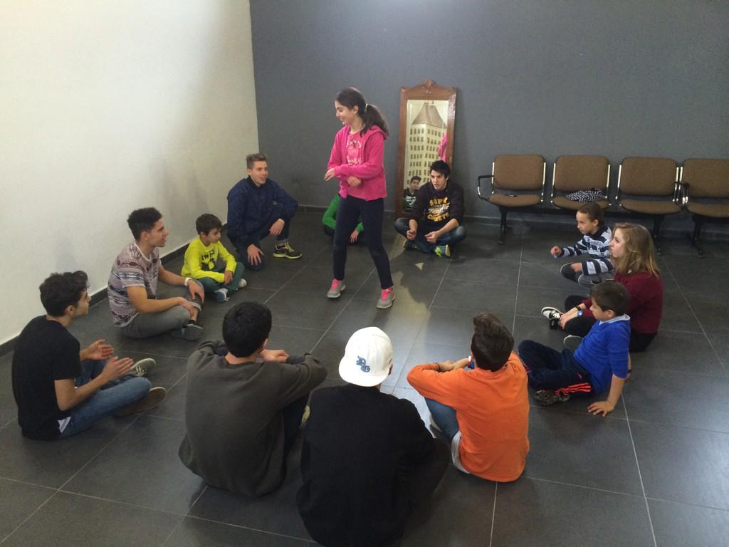 corazondecereal's tweet photo. Yeah!!!! BIBOYING LINARES en la casa!!! MASTER CLASS en Corazón de Cereal!!!  @TurismoLinares @dscubrirLinares http://t.co/1oGuD4wmnV