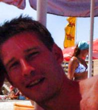 FindRobertDuff's tweet photo. Robert Duff MISSING, Last seen in #Islington
: http://t.co/0xyo6nDg8u via @YouTube HELP US #FindRobertDuff http://t.co/ps6U3KPuZZ