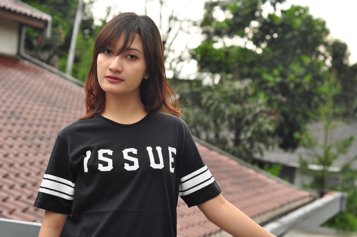 ISSUE SHOP tweet media