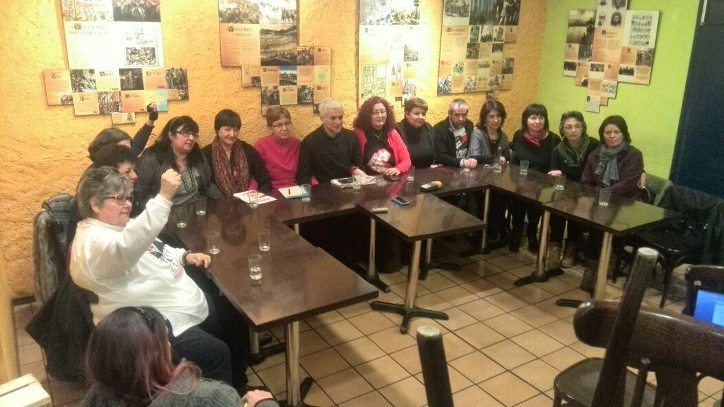 Isma Dani Absolts! (@ismadani_abs) on Twitter photo Isabel, la madre de Isma, junto a las <a href="/MadresCR/">MadresCR</a> en una entrevista para <a href="/La_Directa/">Directa</a> con <a href="/Elenacolora/">Elena Ortega</a> <a href="/MarHuidobro/">Mar Huidobro</a> Isabel, la madre de Isma, junto a las <a href="/MadresCR/">MadresCR</a> en una entrevista para <a href="/La_Directa/">Directa</a> con <a href="/Elenacolora/">Elena Ortega</a> <a href="/MarHuidobro/">Mar Huidobro</a>
